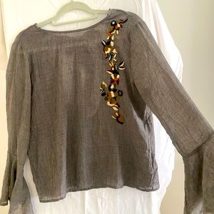 Esley linen grey embroidered blouse flair long sleeves open back size M